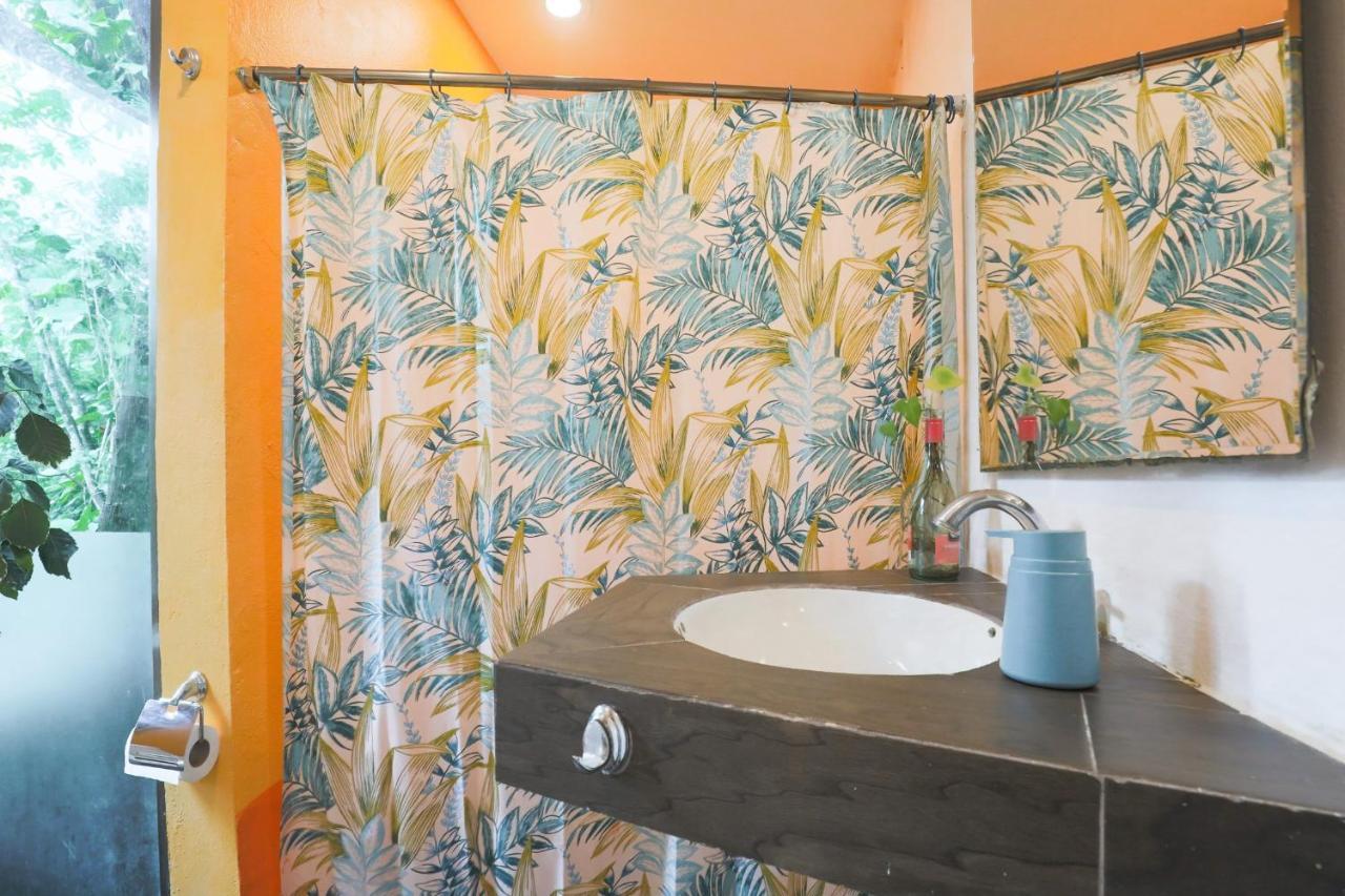 Guest House La Aldea Holistic Experience Cancún Eksteriør bilde